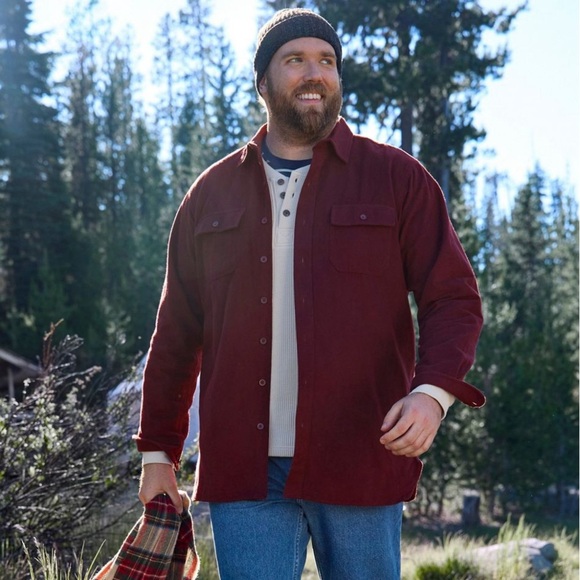 L.L. Bean Men's Chamois Cloth Shirt, Traditional Fit in Deep Wine - Picture 11 of 11